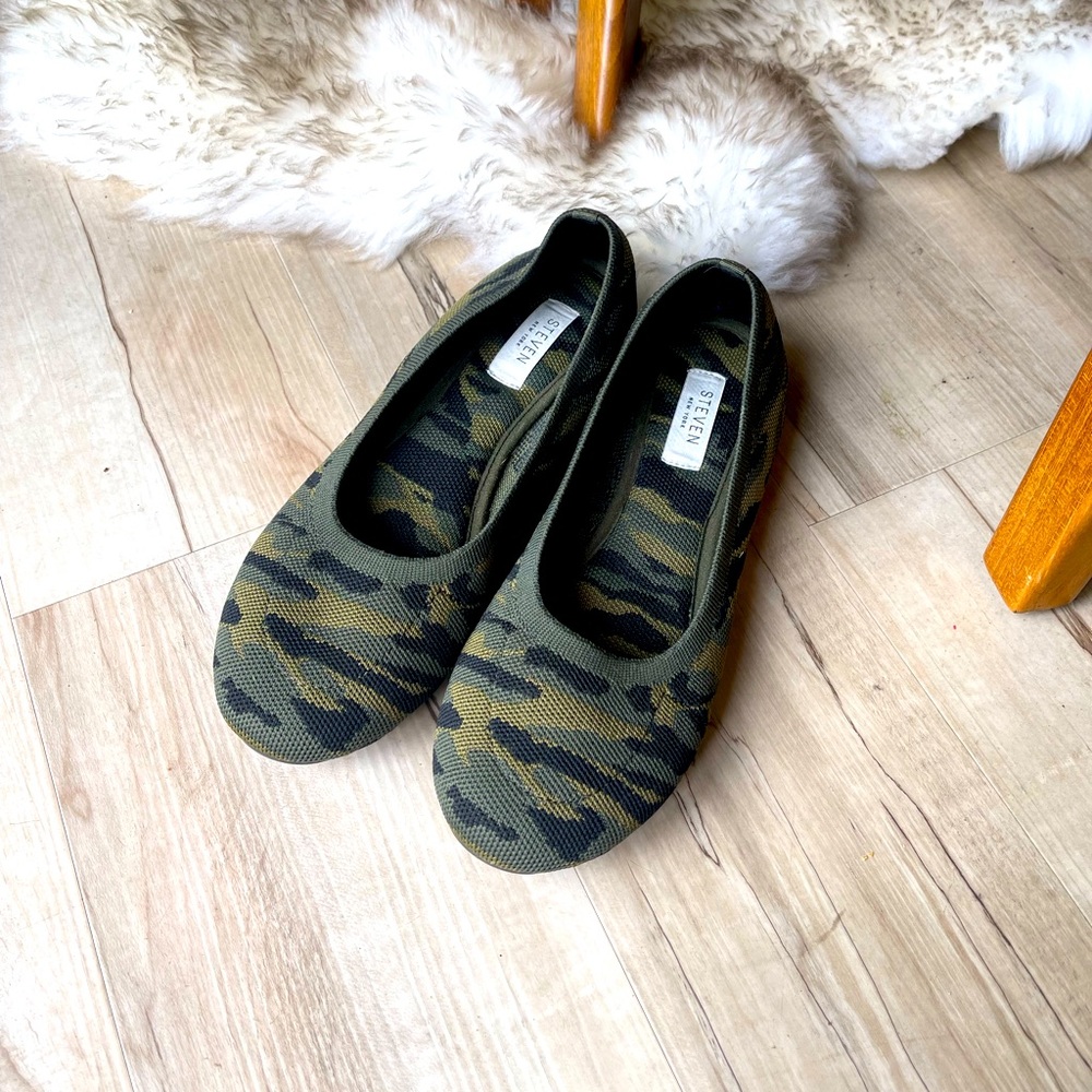 Camo Steve Madden Flats